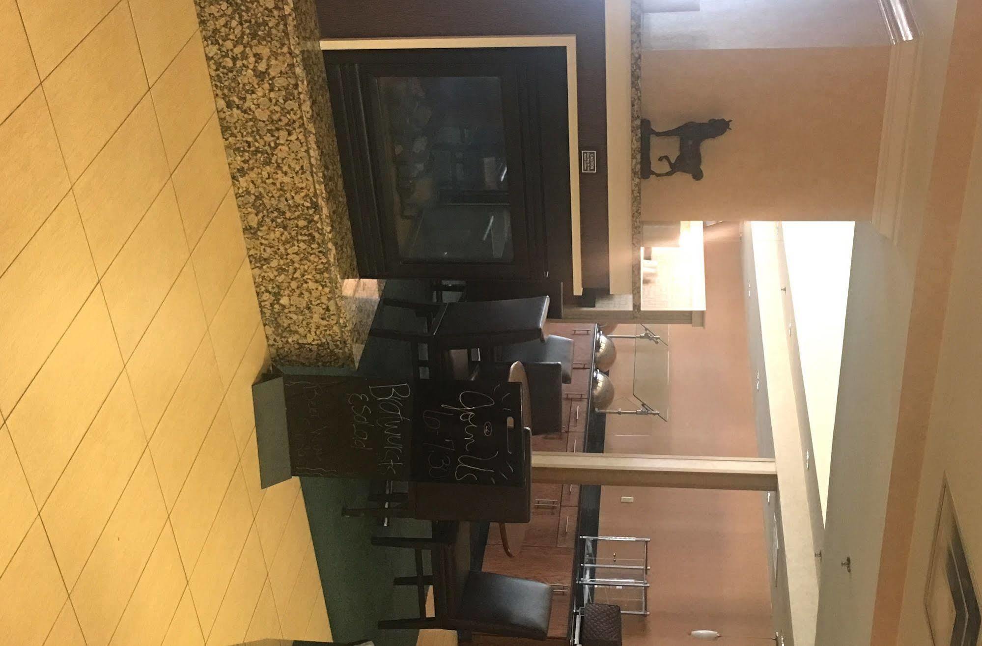 Residence Inn Louisville Airport Esterno foto